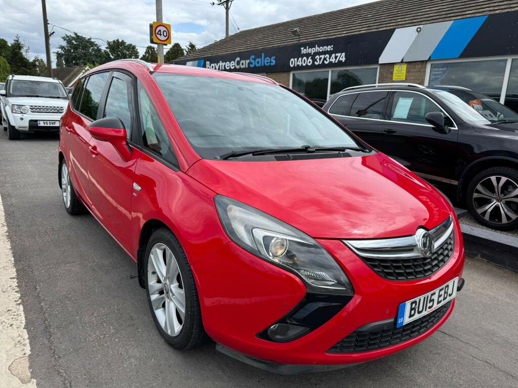 Vauxhall Zafira Tourer Sri White #2