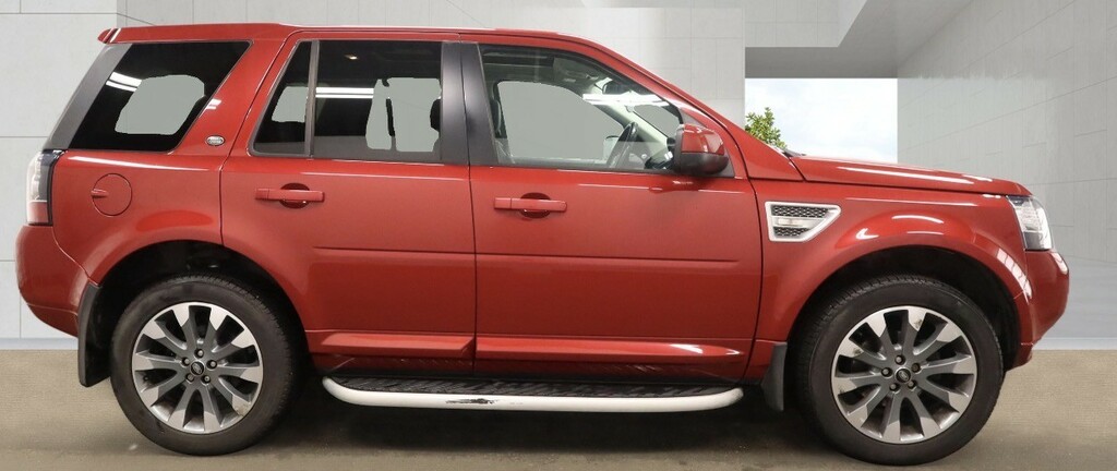 Land Rover Freelander 2 2.2 Sd4 Metropolis Red #3