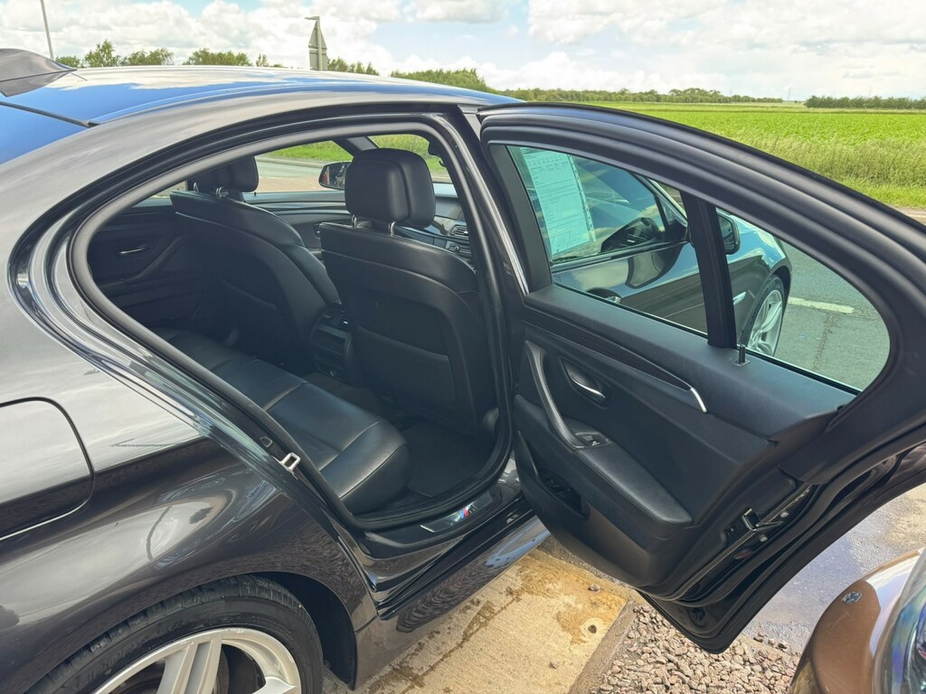 BMW 5 Series 3.0L Se Step Blue #17