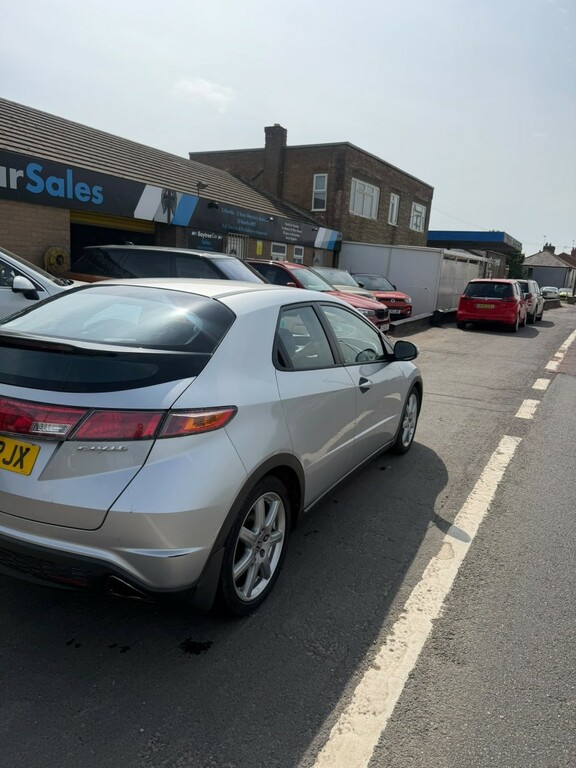Honda Civic 1.8 I-vtec Sport Silver #5