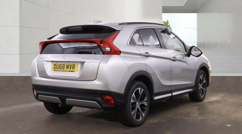 Mitsubishi Eclipse Cross 1.5 T 4 Silver #4