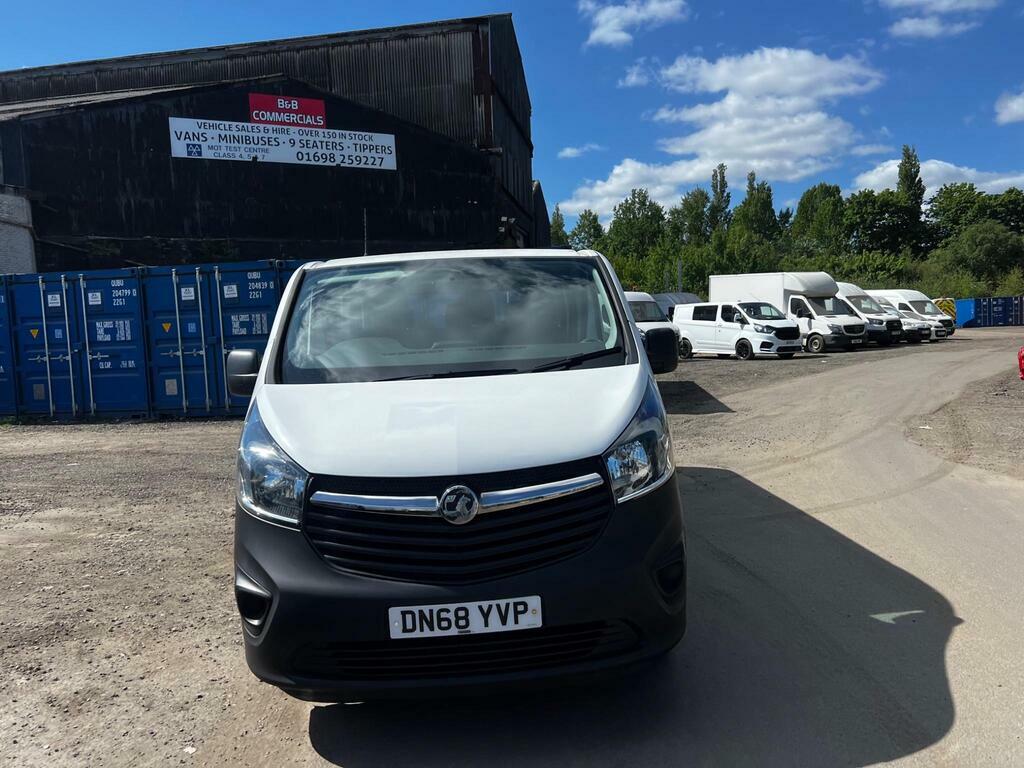 Vauxhall Vivaro 1.6 Cdti 2900 L2 H1 Euro 6 S S DN68YVP White #3
