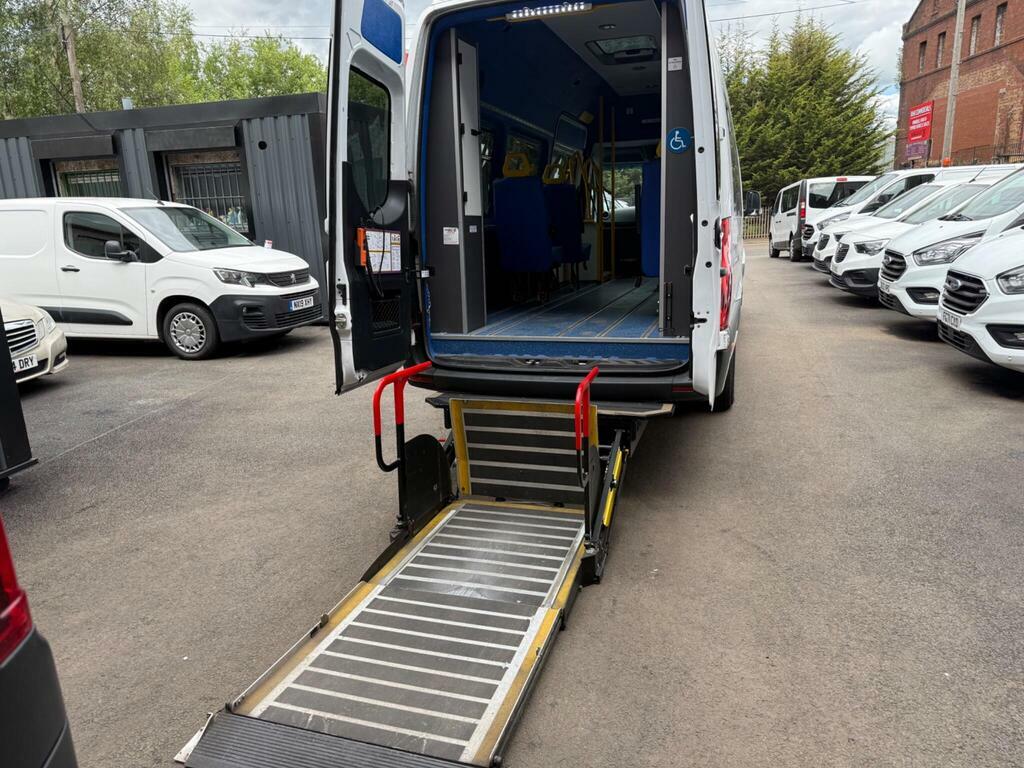 Mercedes-Benz Sprinter 2.1L Null White #9