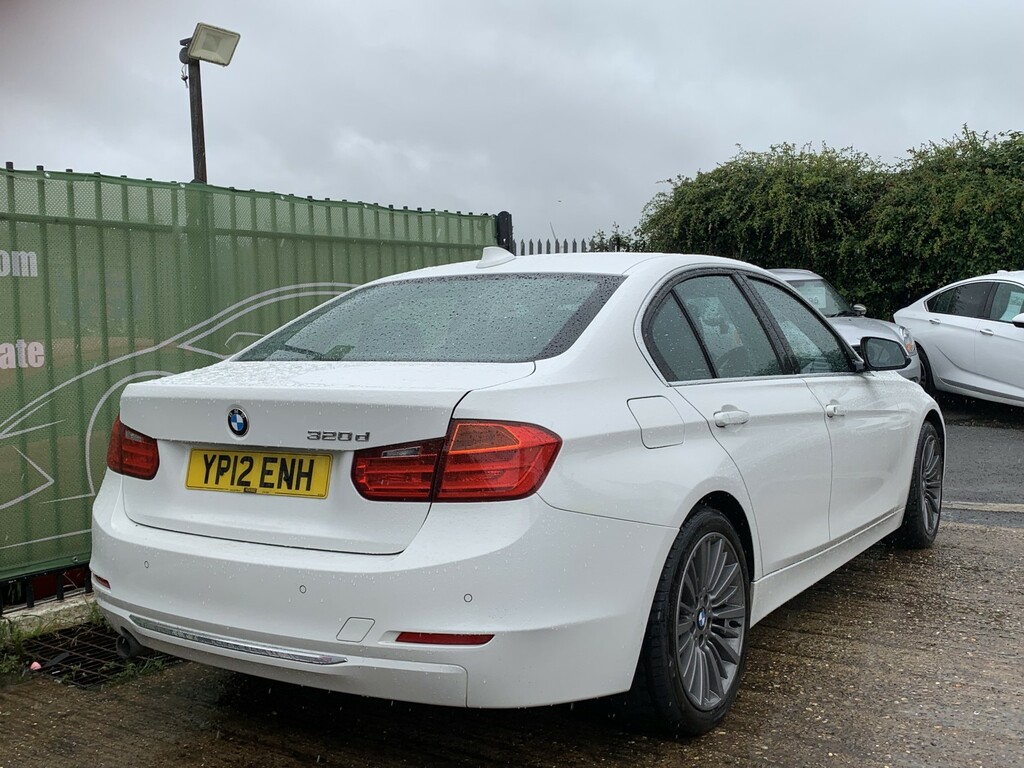BMW 3 Series 2.0 320D Luxury Saloon White #3