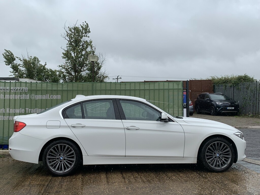 BMW 3 Series 2.0 320D Luxury Saloon White #4