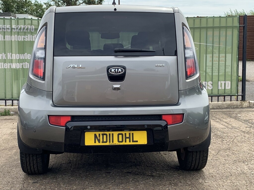 Kia Soul 1.6 Crdi Tempest Silver #5
