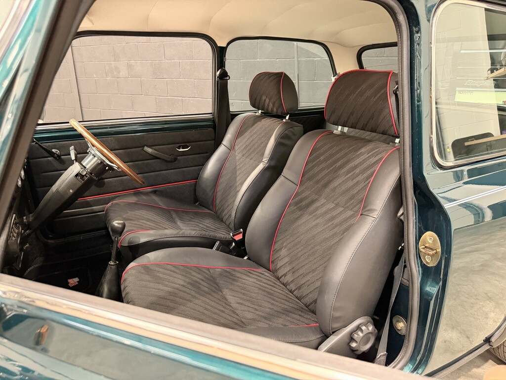 Rover MINI Sprite Automatic White #19