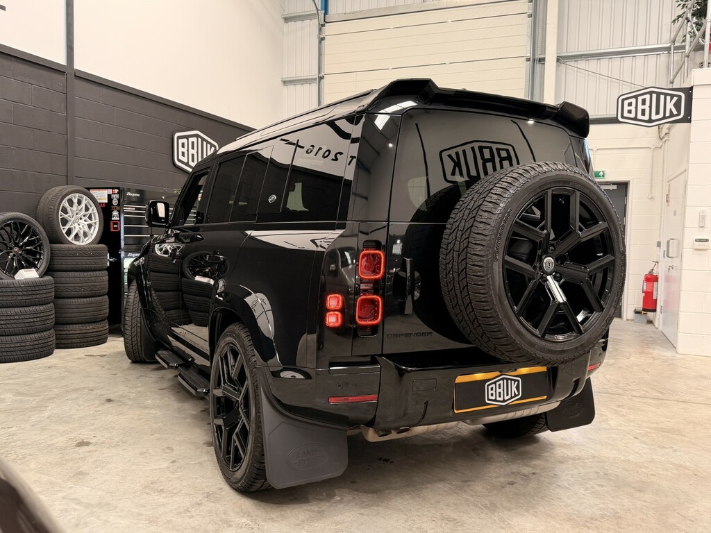 Land Rover Defender 110 X-dynamic Se Black #14