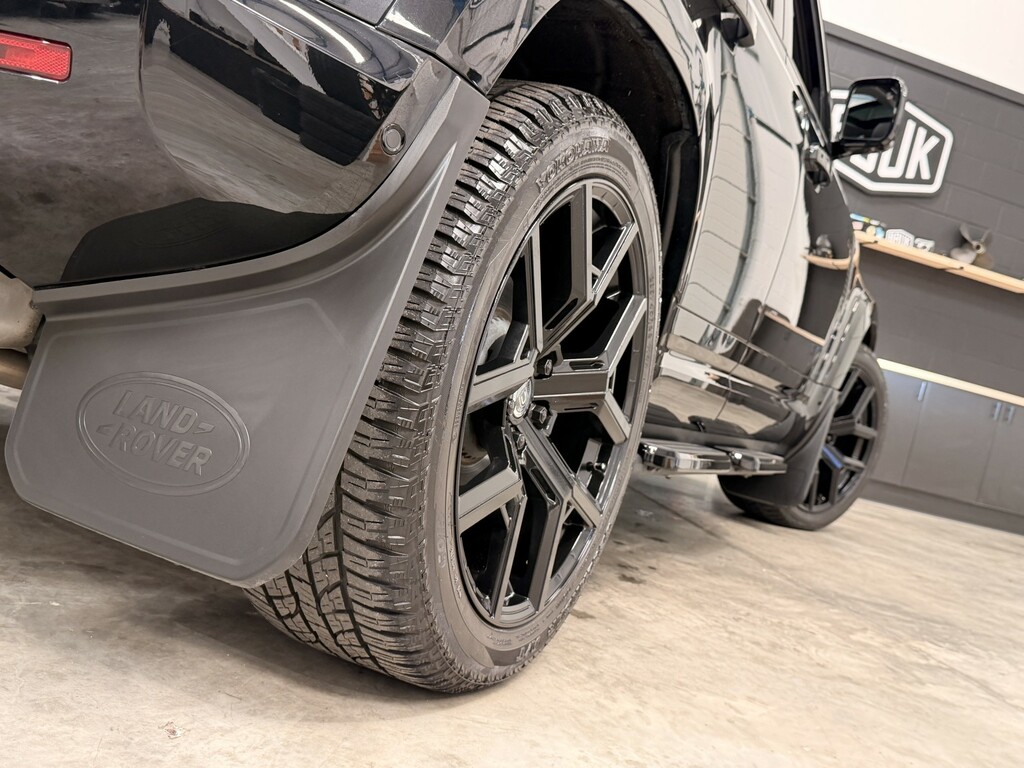 Land Rover Defender 110 X-dynamic Se Black #20