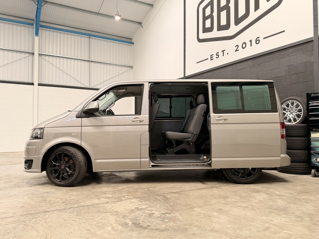 Volkswagen Transporter  Black #10