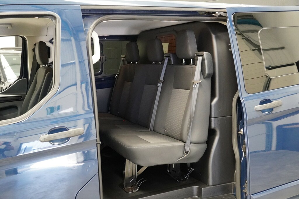 Ford Transit Custom 2.0 Ecoblue 130Ps Low Roof Limited Van Panel Van Blue #10
