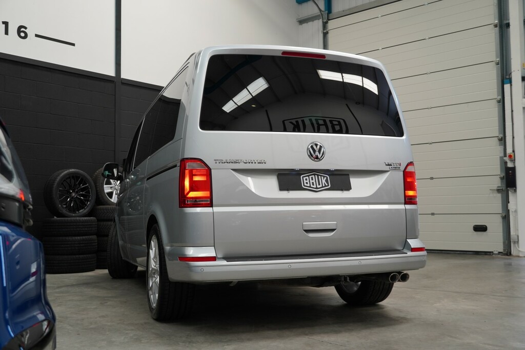 Volkswagen Transporter 2.0 Tdi T32 Bluemotion Tech Highline Crew Van Dsg Grey #18