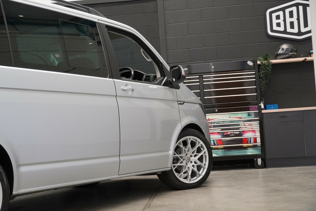Volkswagen Transporter 2.0 Tdi T32 Bluemotion Tech Highline Crew Van Dsg Grey #16