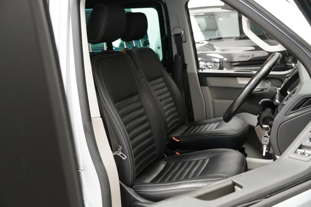 Volkswagen Transporter 2.0 Tdi T32 Bluemotion Tech Highline Crew Van Dsg Grey #23