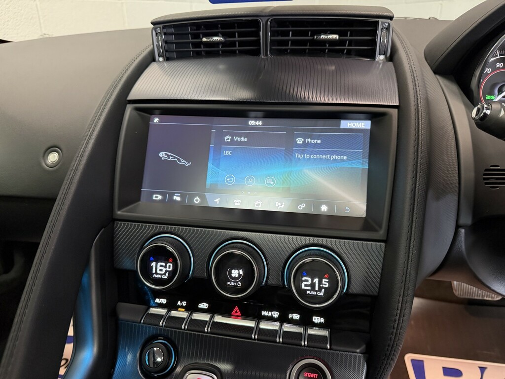 Jaguar F-Type 3.0 380 Supercharged V6 R-dynamic Blue #53