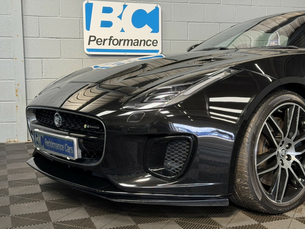 Jaguar F-Type 3.0 380 Supercharged V6 R-dynamic Blue #24