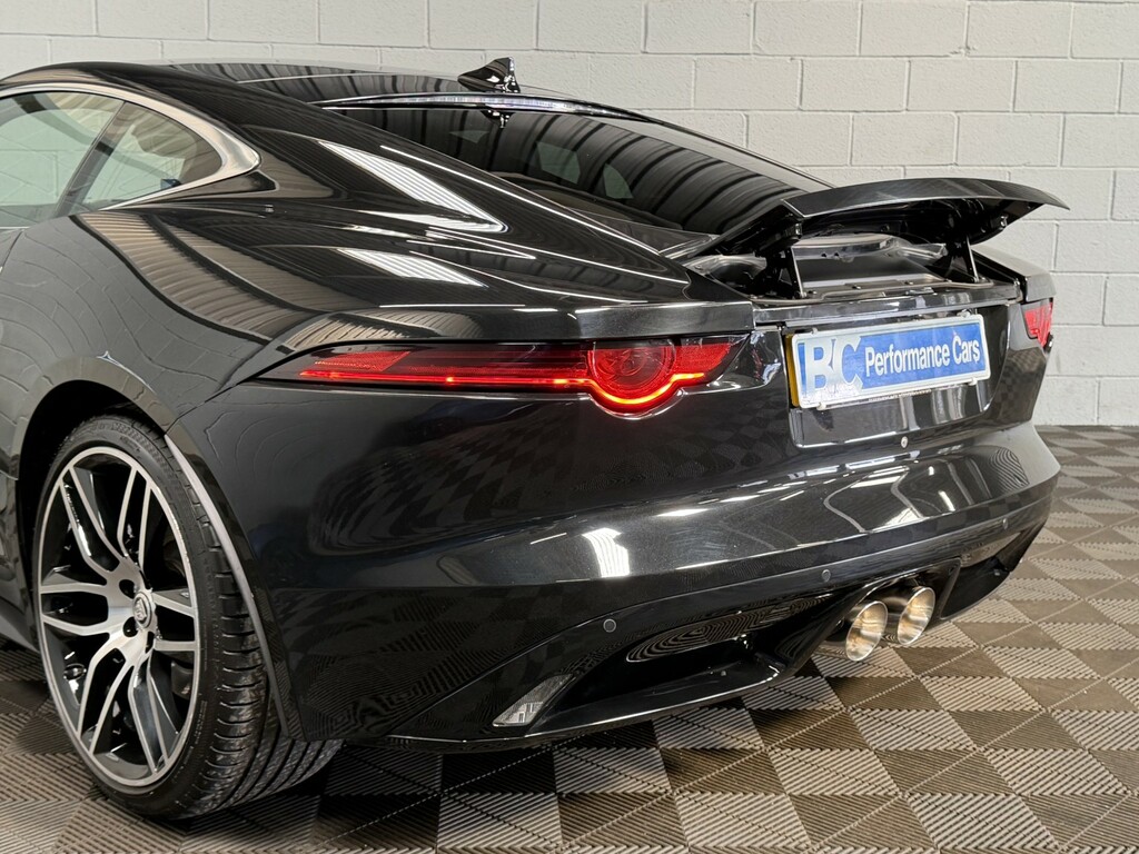 Jaguar F-Type 3.0 380 Supercharged V6 R-dynamic Blue #38