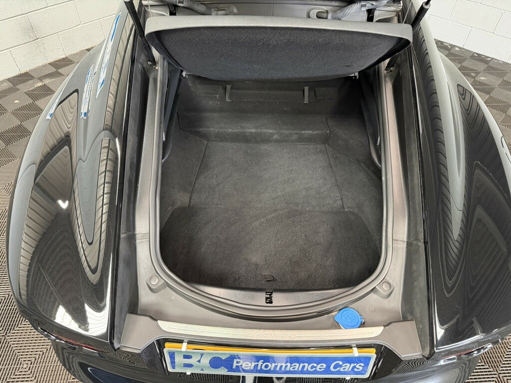 Jaguar F-Type 3.0 380 Supercharged V6 R-dynamic Blue #17