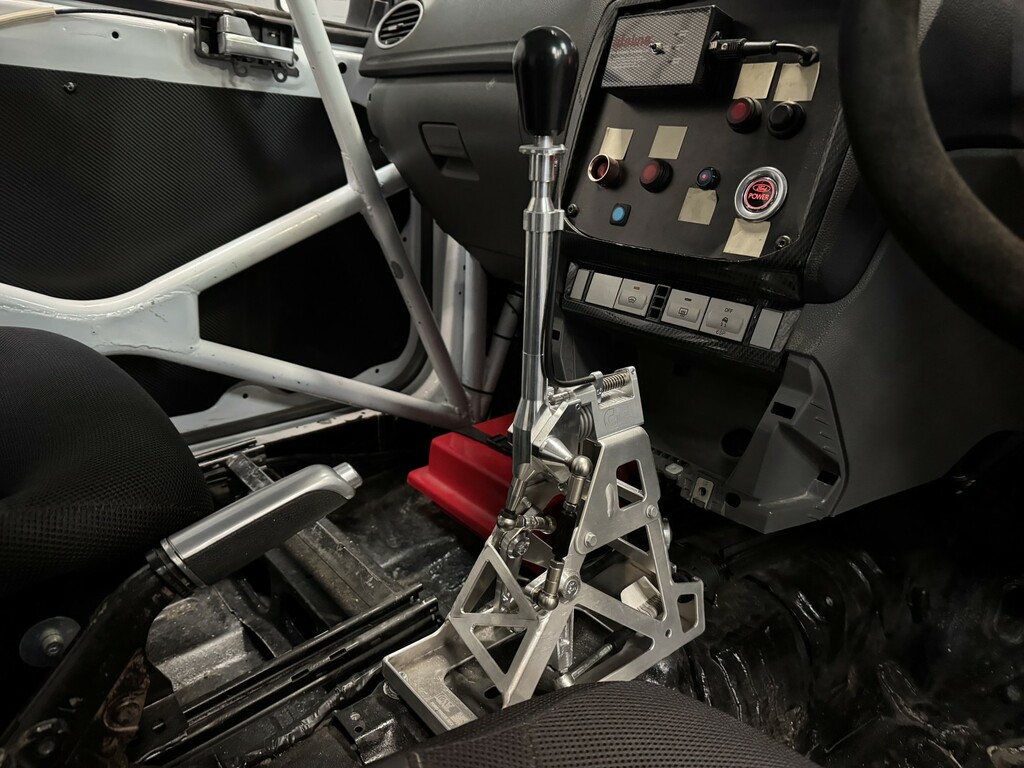 Ford Focus Titanium, 1.6 110Bhp, Silver #24