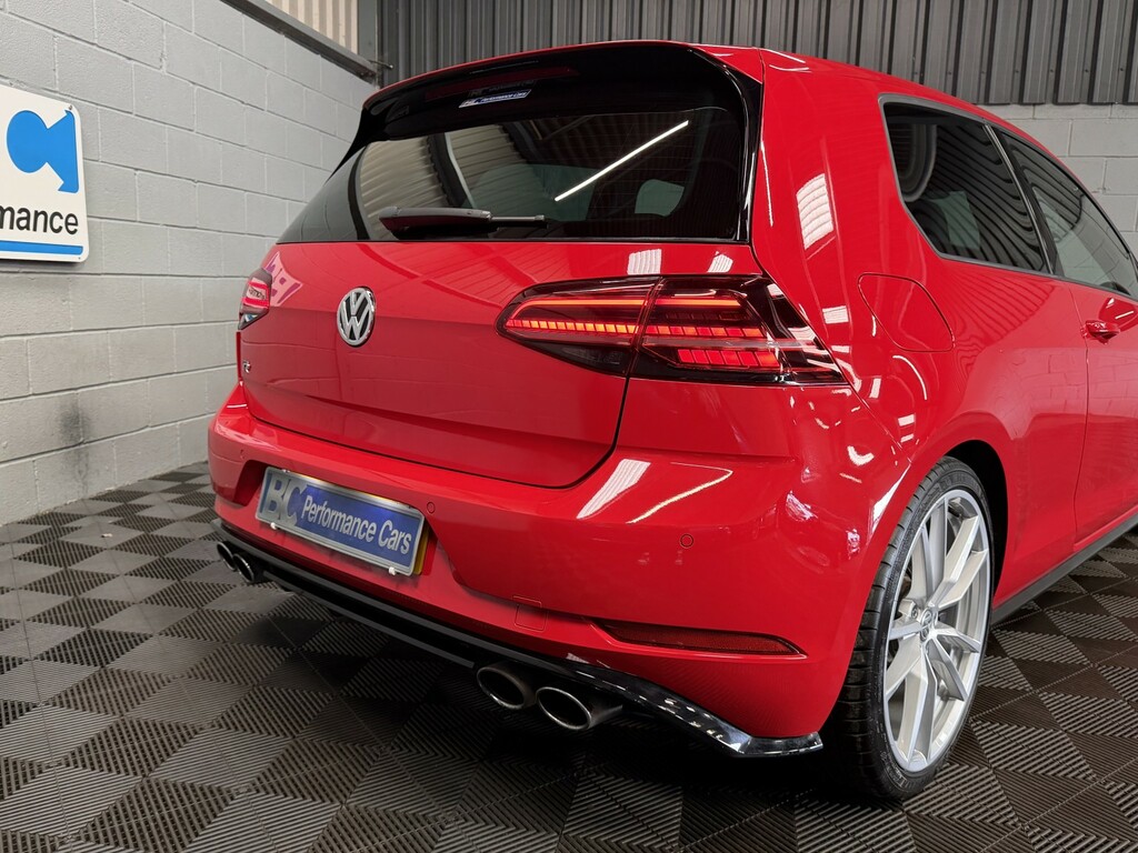 Volkswagen Golf Hatchback 2.0 Tsi Bluemotion Tech R 201767 Red #3