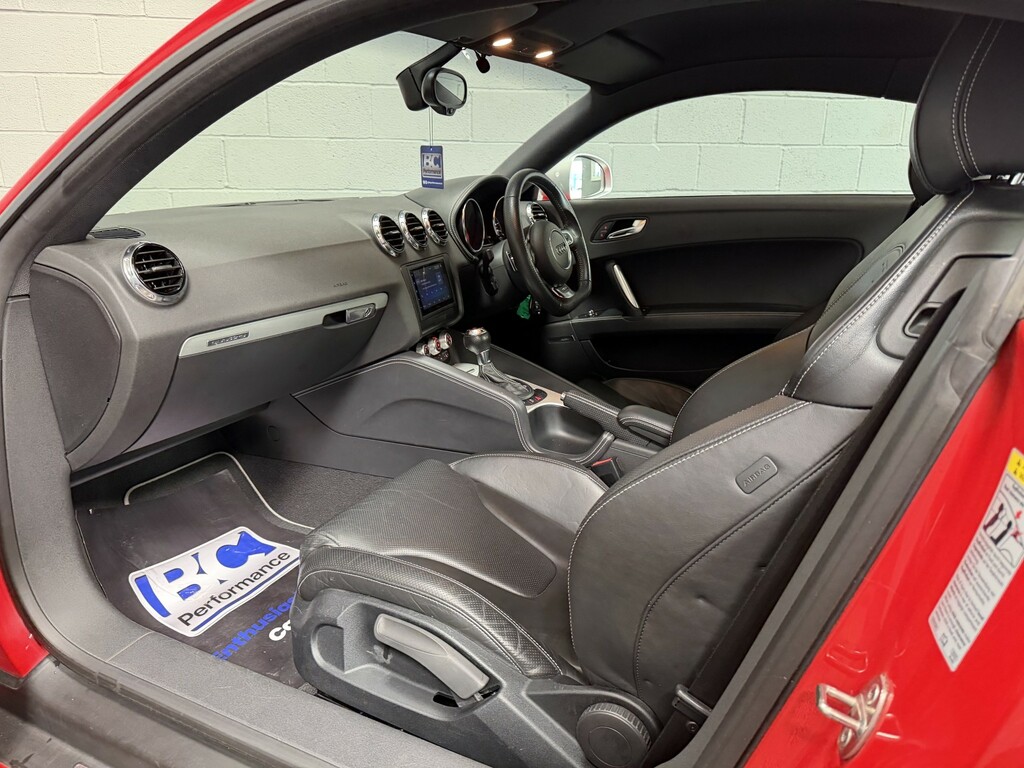 Audi TT RS 2.5T Fsi Rs Quattro S Tronic Grey #40