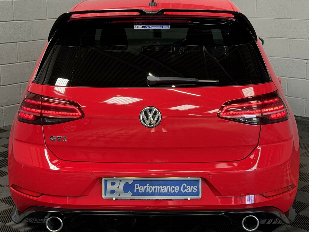 Volkswagen Golf Hatchback 2.0 Tsi Gti 201818 KR18VLJ Red #4