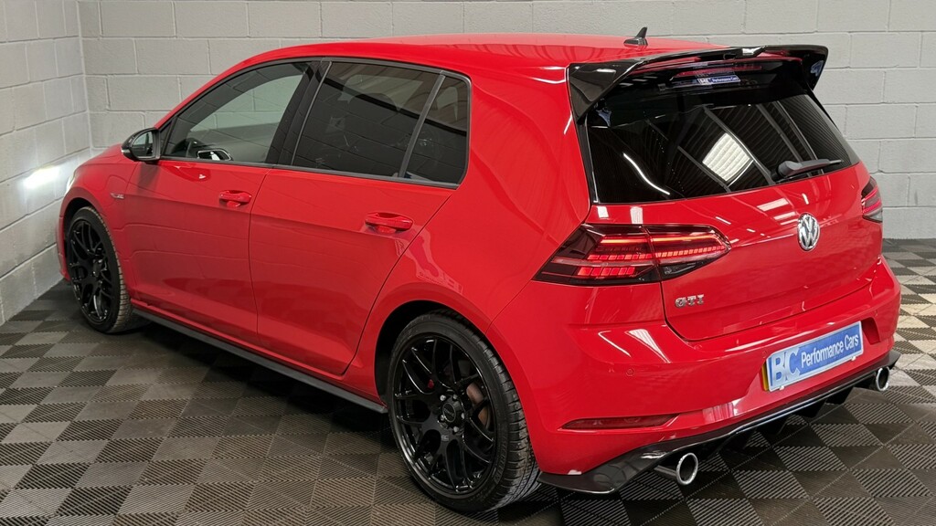 Volkswagen Golf Hatchback 2.0 Tsi Gti 201818 KR18VLJ Red #6