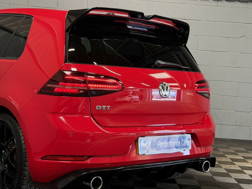Volkswagen Golf Hatchback 2.0 Tsi Gti 201818 KR18VLJ Red #5