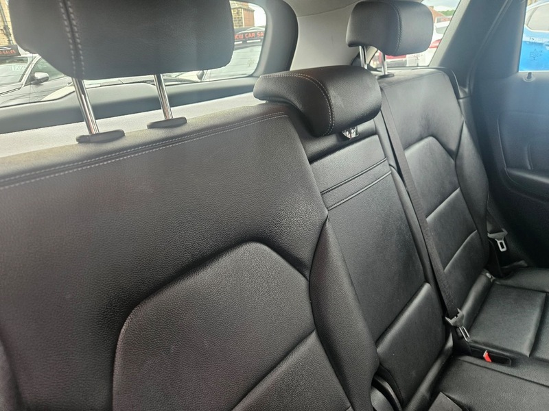 Mercedes-Benz B Class Mpv Black #20