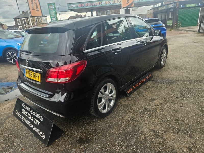 Mercedes-Benz B Class B 200 D Sport Black #5