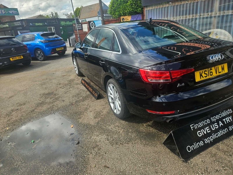 Audi A4 Tfsi Sport Black #5