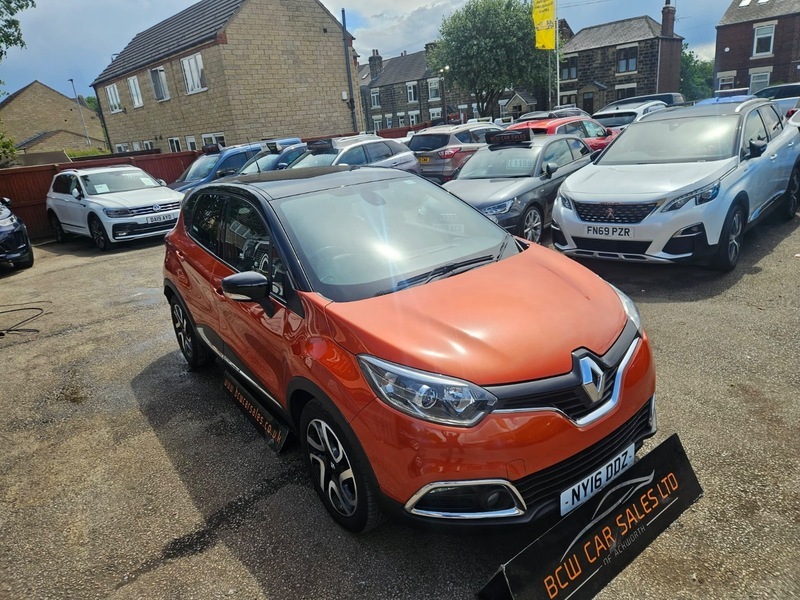 Renault Captur Dynamique S Nav Dci Black #4