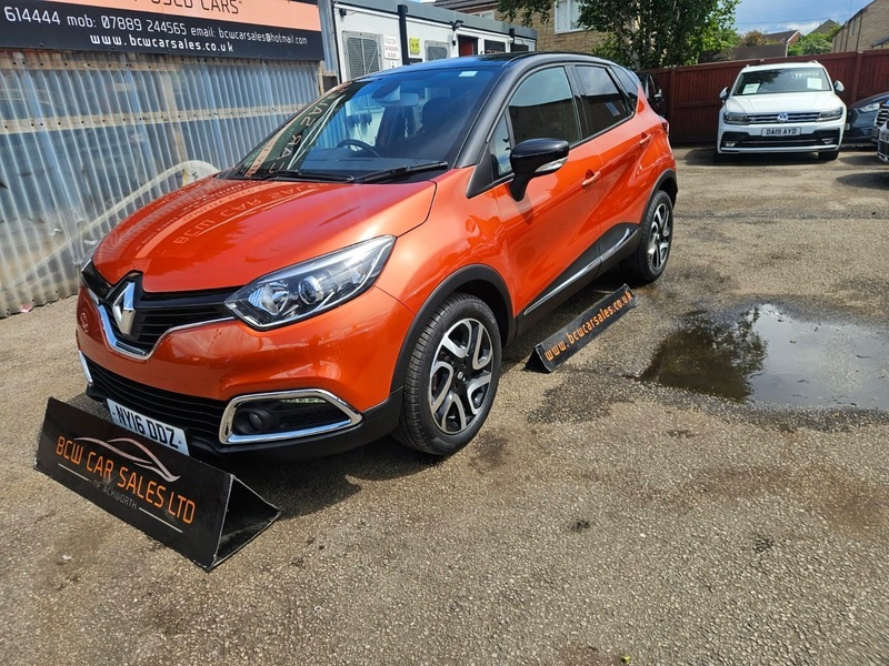 Renault Captur Dynamique S Nav Dci Black #3