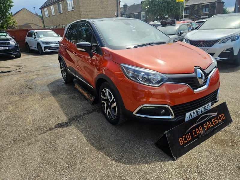 Renault Captur Dynamique S Nav Dci Black #2