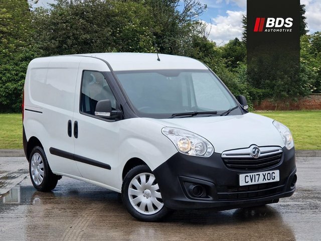Vauxhall Combo 5 Seat Crew Cab Euro 6 White