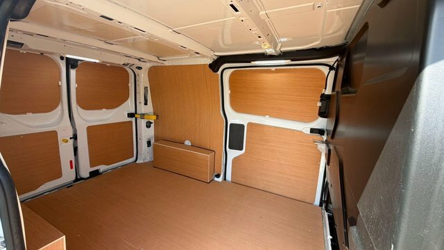 Ford Transit Custom 2.0 320 L1 H1 Euro 6 Twin Sliding Door LC18UPP White #3