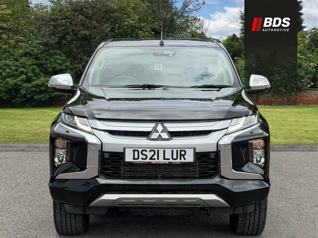 Mitsubishi L200 2.2 Di-d Dc Barbarian X 4Wd Euro 6 Ss Black #2