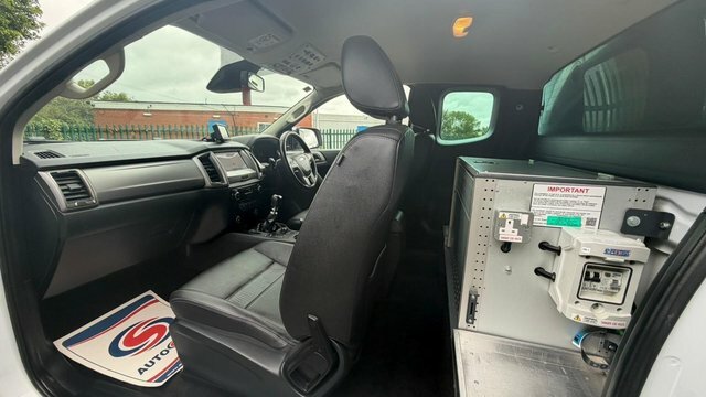 Ford Ranger 2.0 Ranger Wildtrak White #33