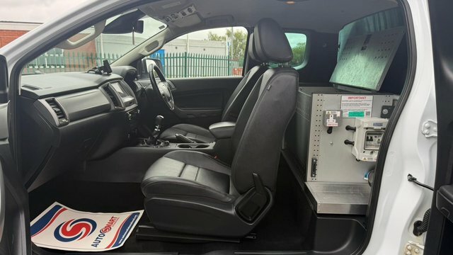 Ford Ranger 2.0 Ranger Wildtrak White #39