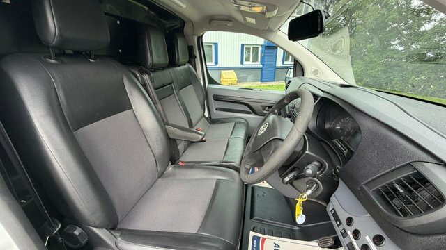 Vauxhall Vivaro Minibus Silver #25