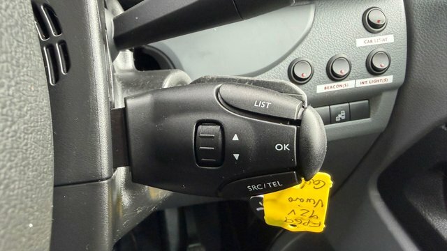 Vauxhall Vivaro Minibus Silver #28
