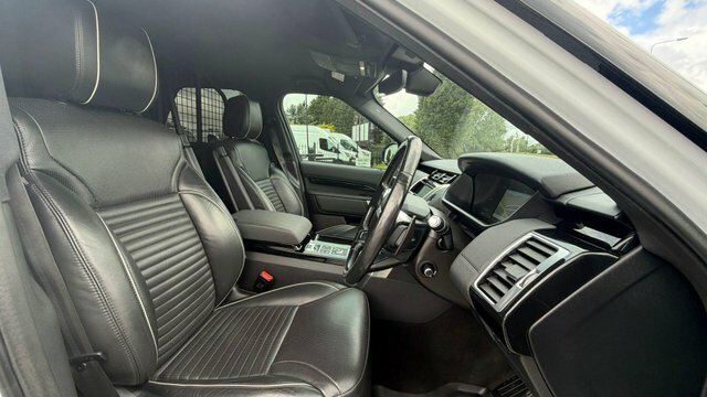 Land Rover Discovery White #24