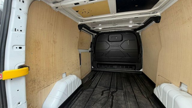 Ford Transit Custom 2022 2.0 Ecoblue 130 Bhp 350 L3 Leader Fwd Dcab T White #14