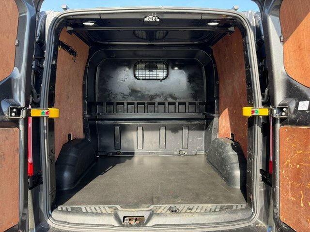 Ford Transit Custom 2.0 Ecoblue 130Ps Low Roof Trend Van White #7