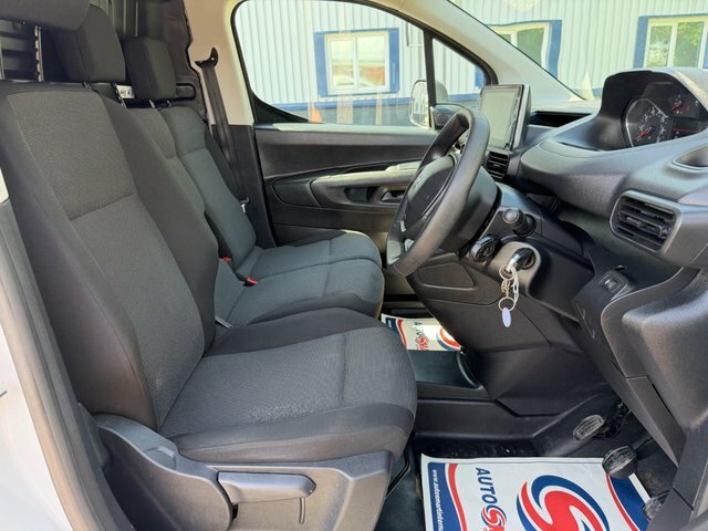 Peugeot Partner 1.5 Bluehdi 1000 Professional Standard Panel Van 5 White #12