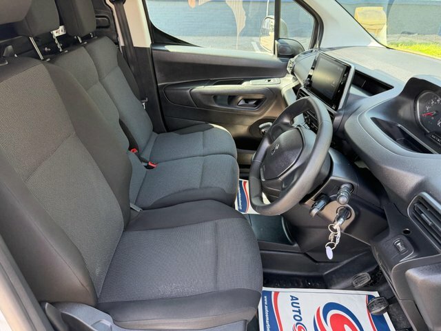 Peugeot Partner 1.5 Bluehdi 1000 Professional Standard Panel Van 5 White #13