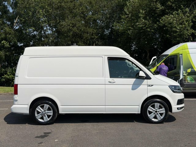 Volkswagen Transporter 2.0 Tdi T32 Bluemotion Tech Highline 4Motion Swb E White #3