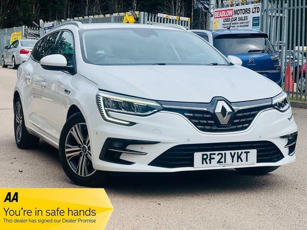 Renault Megane E-Tech Estate 1.6 E-tech 9.8Kwh Iconic Sport Tourer White