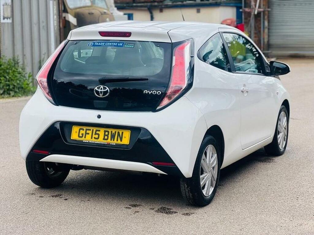 Toyota Aygo Hatchback 1.0 Vvt-i X-pression Euro 5 Euro 5 GF15BWN White #6