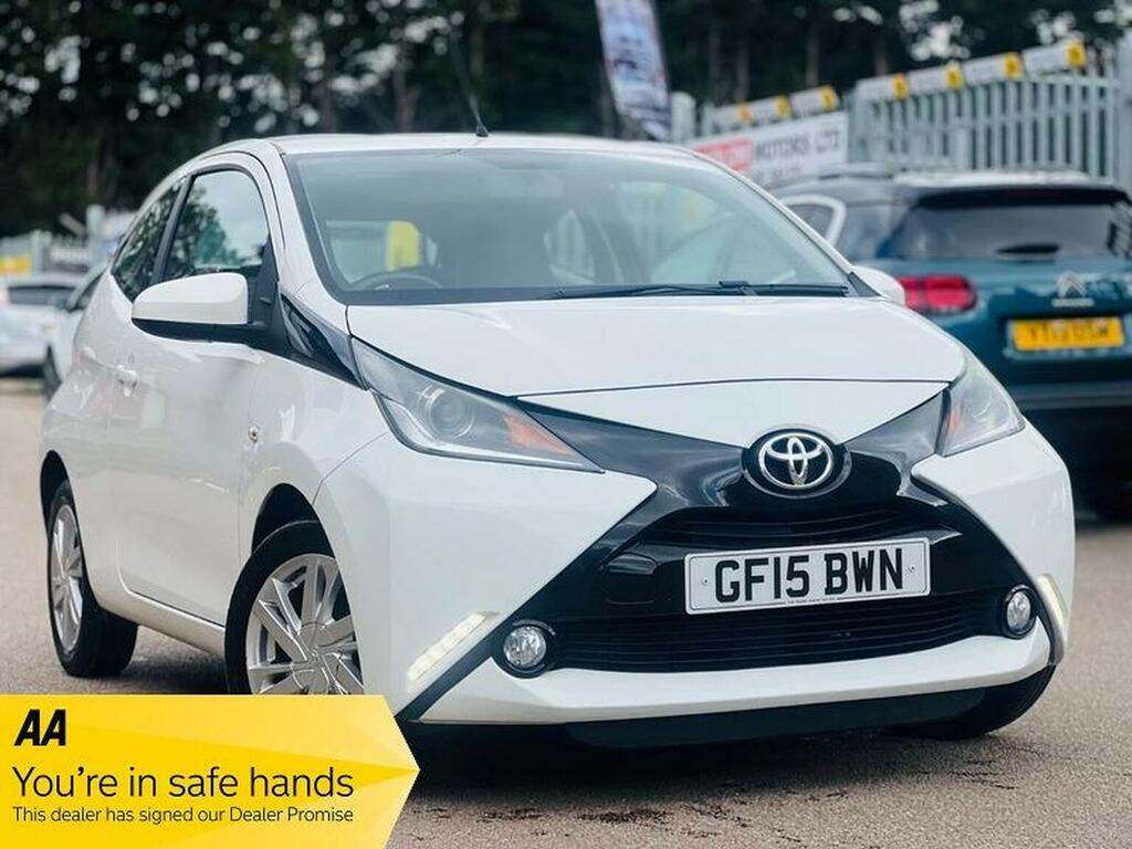 Toyota Aygo Hatchback 1.0 Vvt-i X-pression Euro 5 Euro 5 White